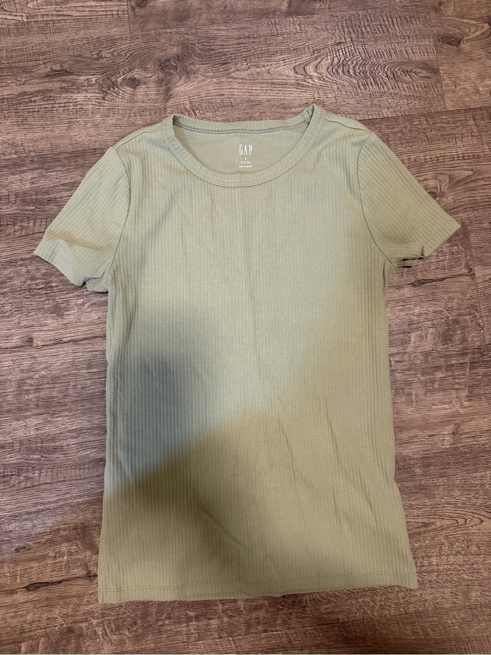 GAP Women's Short Sleeve Ribbed Tee in Light Sage